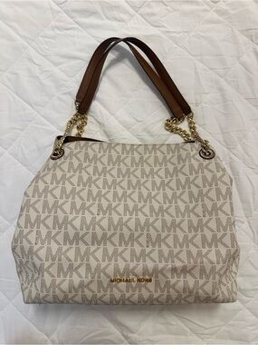 Michael Kors Jet Set Travel Large Chain Shoulder Tote Bag - Vanilla MK Signature